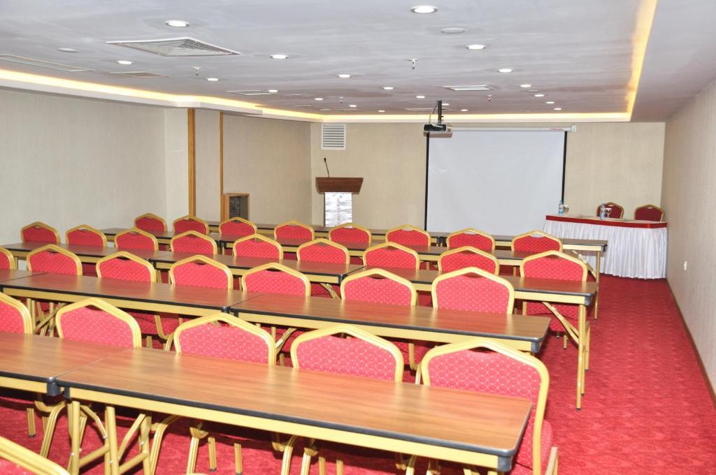 Hanem Hotel Малатия Екстериор снимка