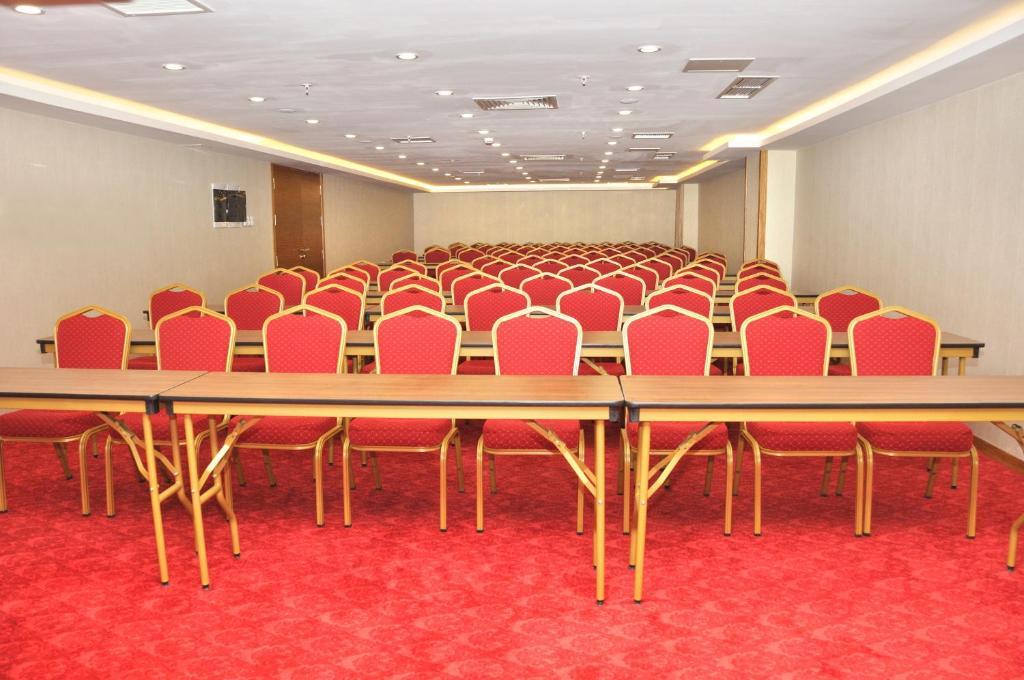 Hanem Hotel Малатия Екстериор снимка