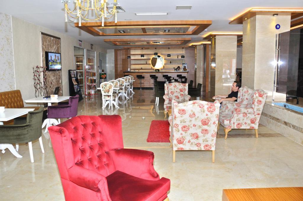 Hanem Hotel Малатия Екстериор снимка