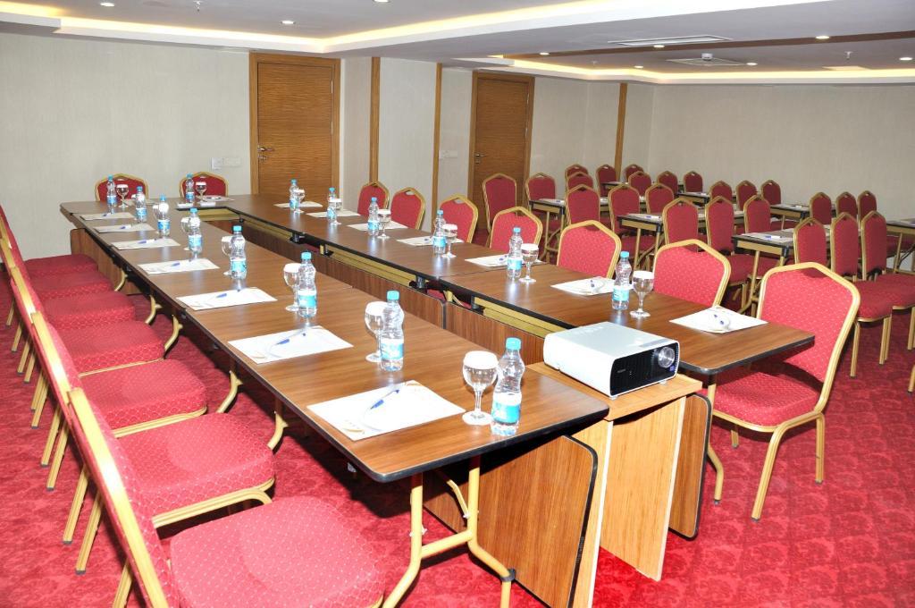 Hanem Hotel Малатия Екстериор снимка